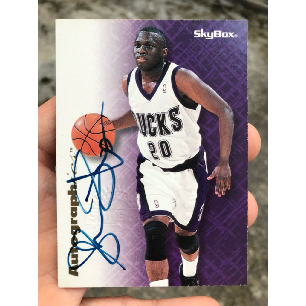 SKYBOX AUTOGRAPHICS SHERMAN DOUGLAS 1996