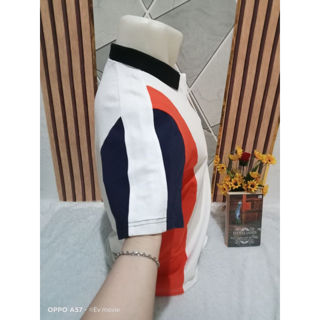 เสื้อเชิ้ตผสมคอปกโปโลสีขาว Lcos