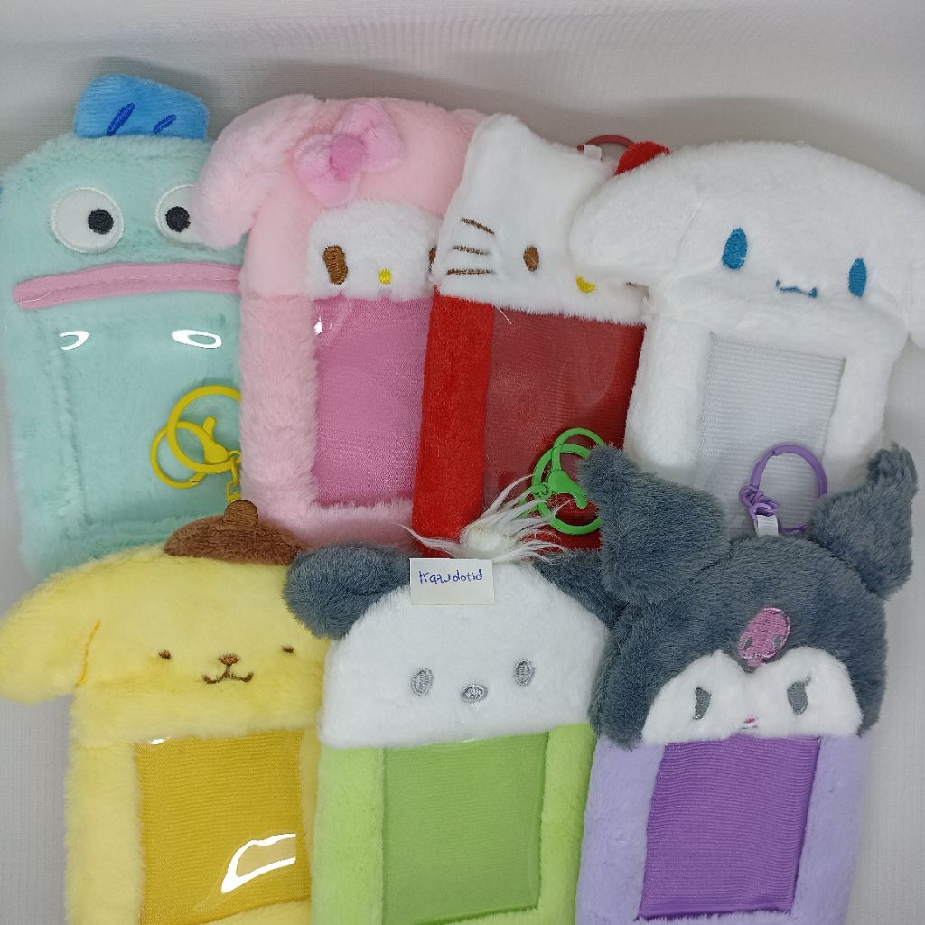 PC HOLDER SANRIO FLUFFY CAHOL