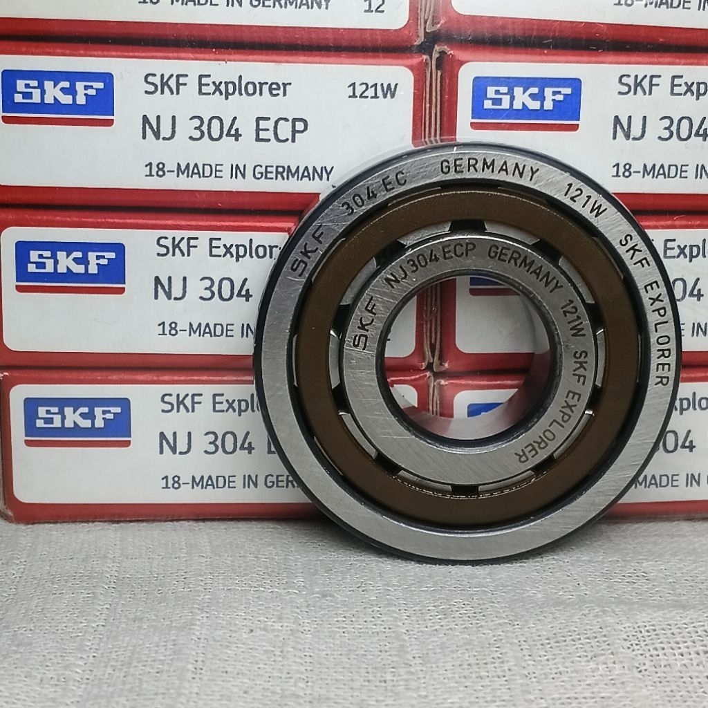 CYLINDRICAL ROLLER BEARING NJ 304 ECP GERMANY SKF 20x52x15 มม. NJ304ECP