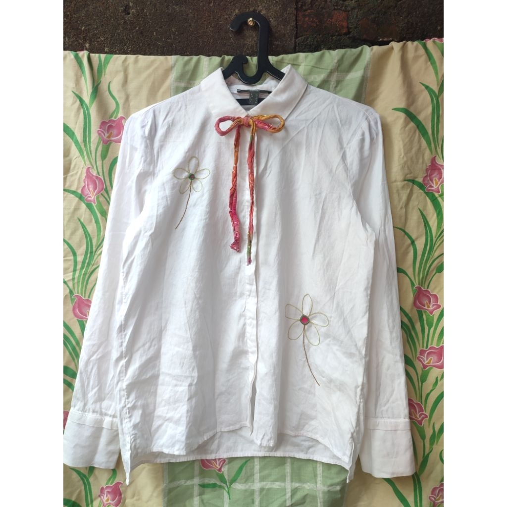 KATUN KEMEJA Esprit Reworked เย็บปักถักร้อยเสื้อผู้หญิงผ้าฝ้ายสีขาวธรรมดา