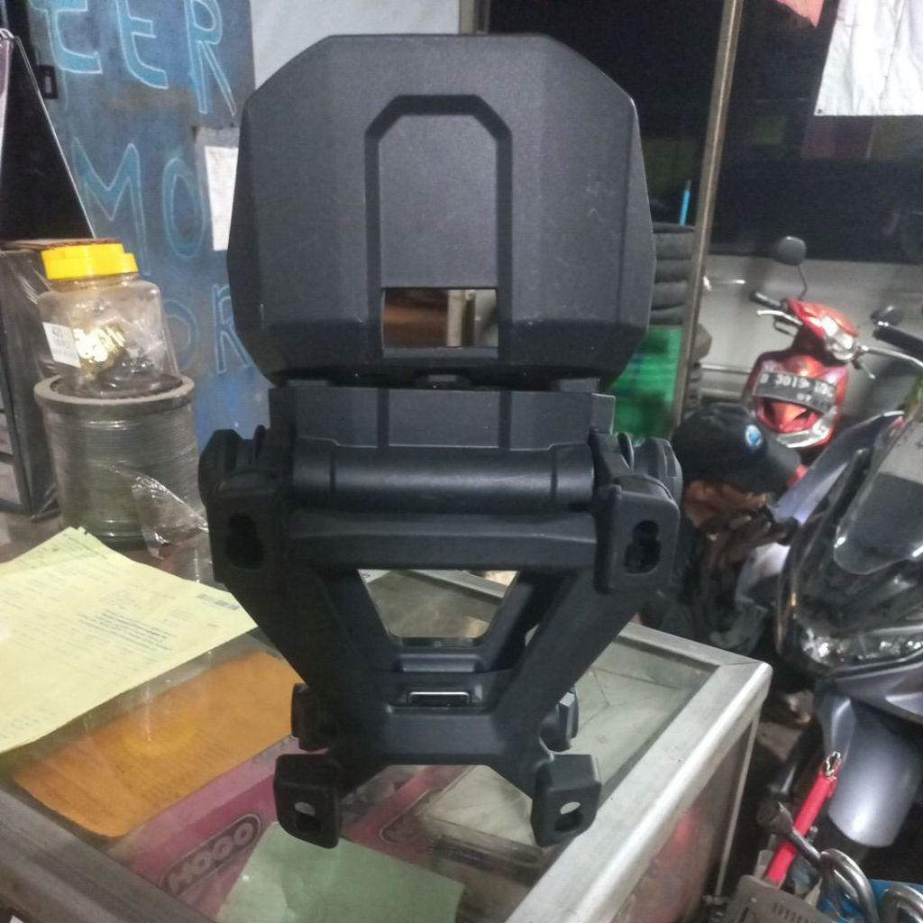 Honda adv 150 160 ชุดที่ใส่กระบังหน้า original dm japan