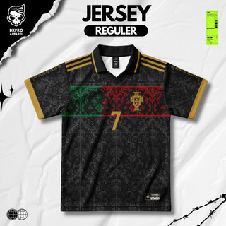 DXPRO - Jersey Retro Fantasy Sport Portugal Black Gold Series – Jersey Reguler Full Print Sublimasi dengan Bahan Dryfit UV Premium, Detail Tajam, Adem Dipakai Harian dan Tidak Gampang Luntur