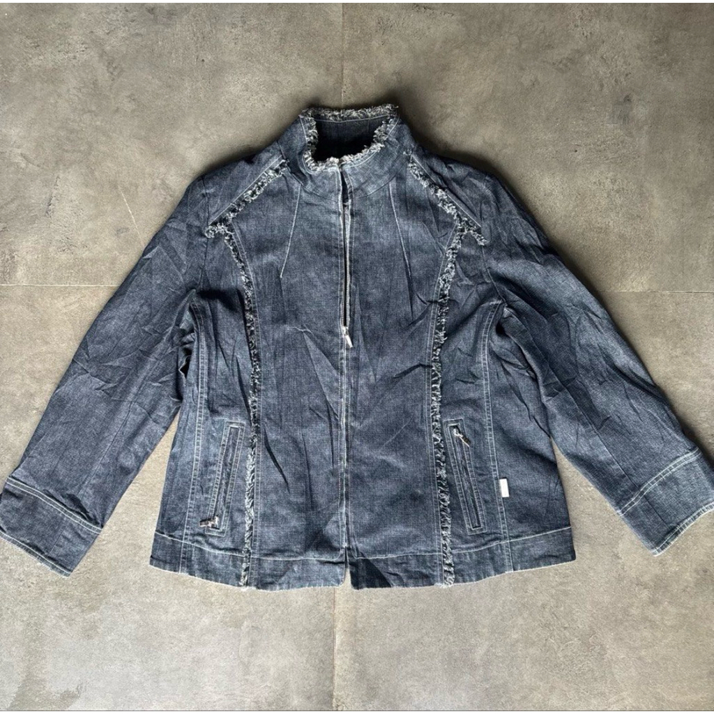 Aya Denim Jacket ผู้หญิง