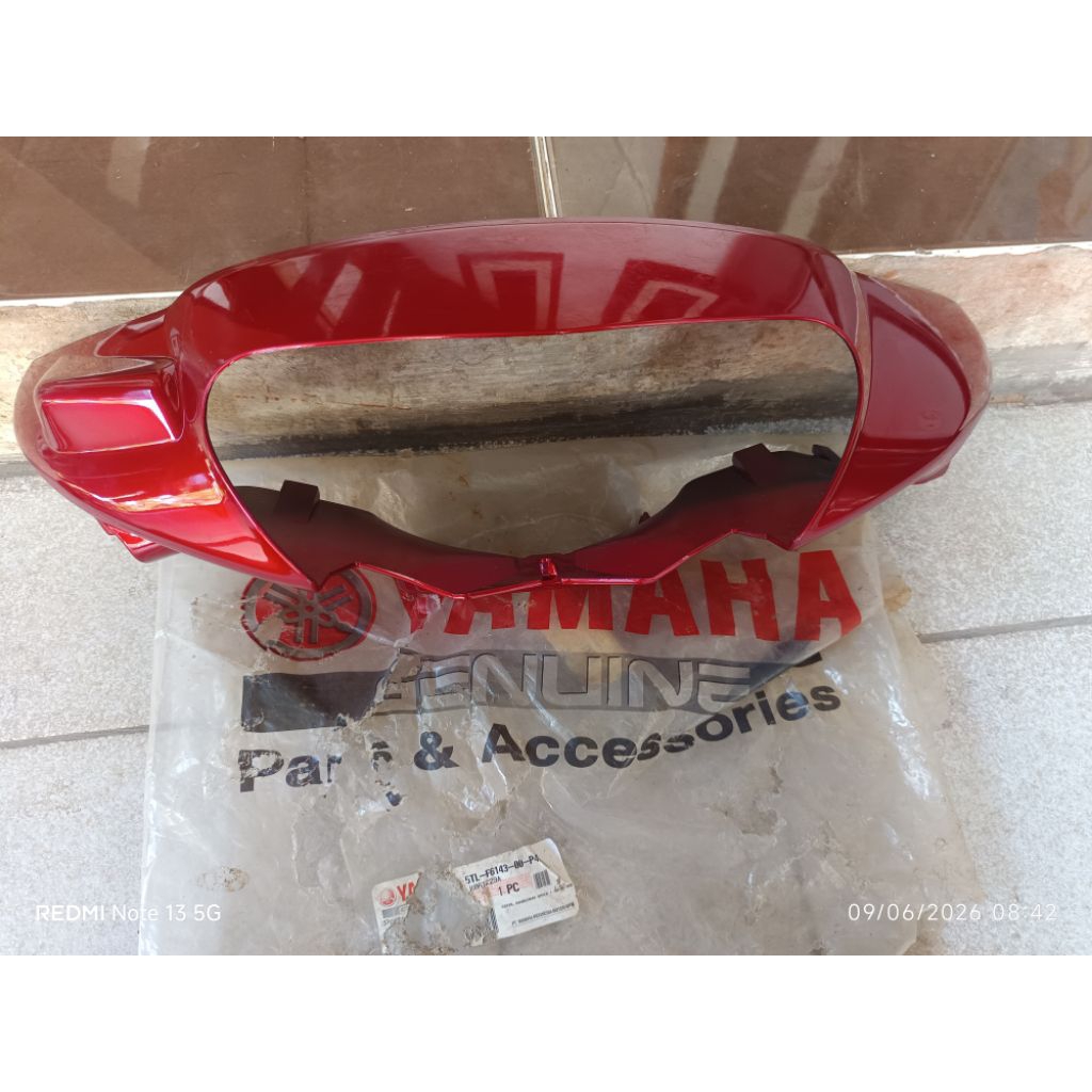 MERAH 5TL-F6143-00-P4 Yamaha mio sporty ฝาครอบไฟหน้าสีเลือดหมู Red original Yamaha