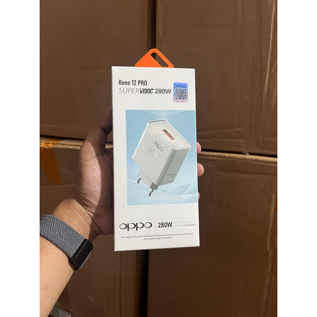 TC TRAVEL CHARGER OPP REN0 12pro 280W SUPERVOOC / DART FAST CHARGING