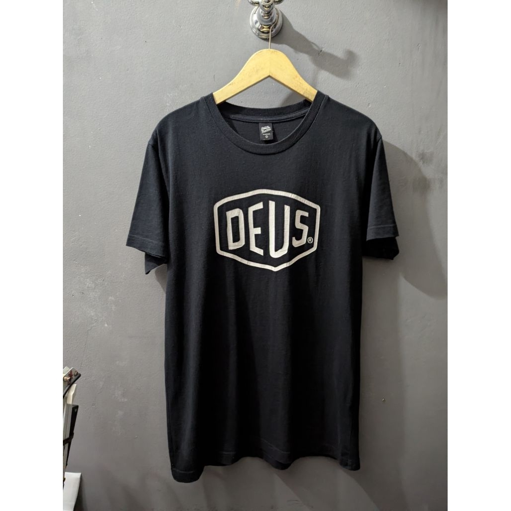 เสื้อยืด Deus Ex Machina ไซส์ L