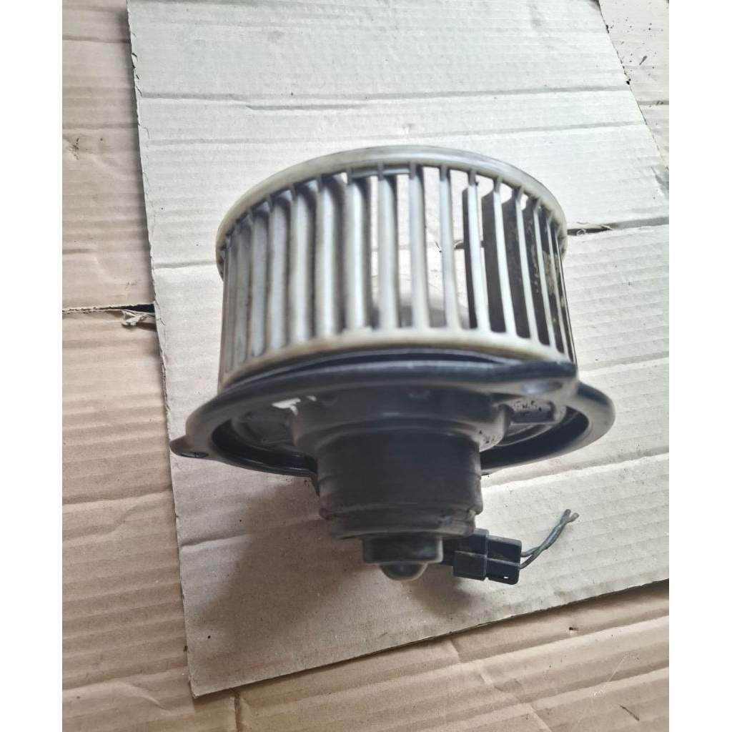 คอยล์เย็นพัดลมโบลเวอร์ AC charade classy winner g102 cx g100 88-96