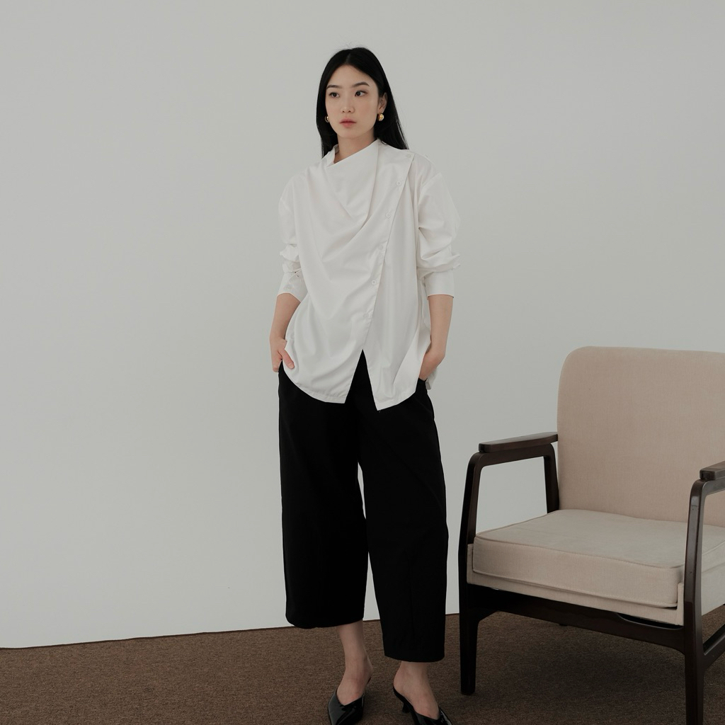 KEMEJA KATUN MAISON SHIRT / เสื้อเชิ้ตคอสูง / เสื้อเชิ้ตผ้าฝ้ายผู้หญิง