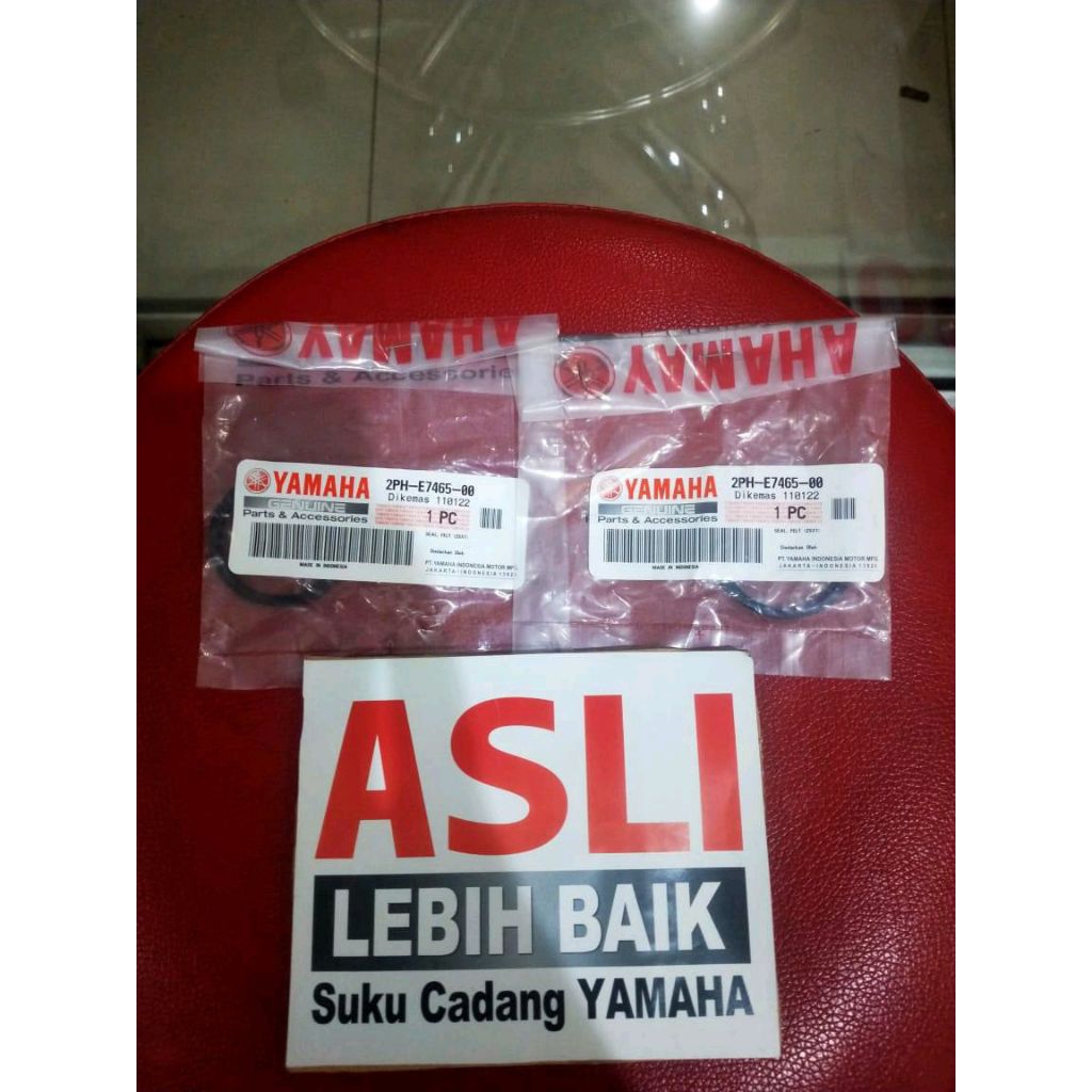 ลูกรอกหลัง Seal Soul GT 125 - Fino 125 - Xride 125 - Freego Old - อะไหล่แท้ Yamaha