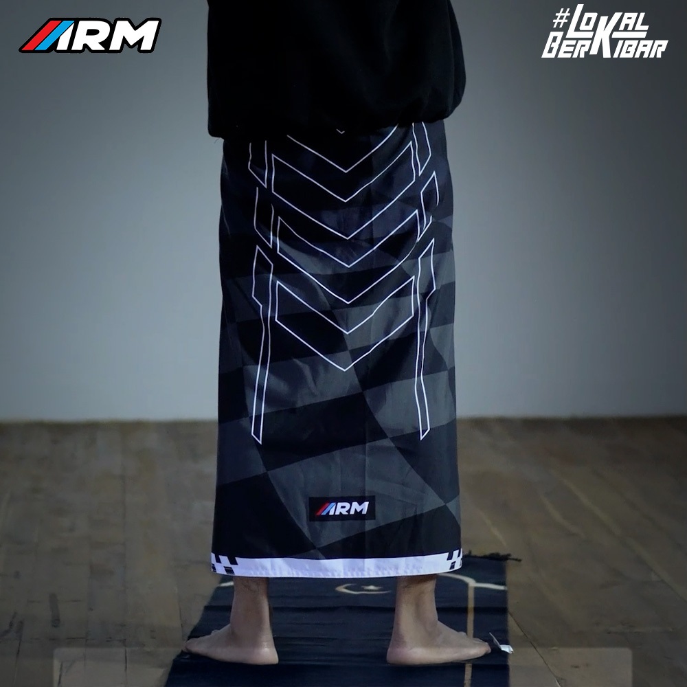 ARM ARUMI RACING COVER