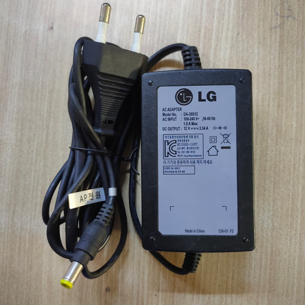 LG 12V 3.34A CORD TO CORD