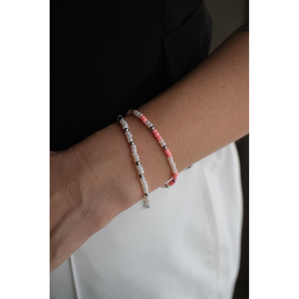 PEARL CORAL BEAD BRACELET / HANDAMDE BRACELET