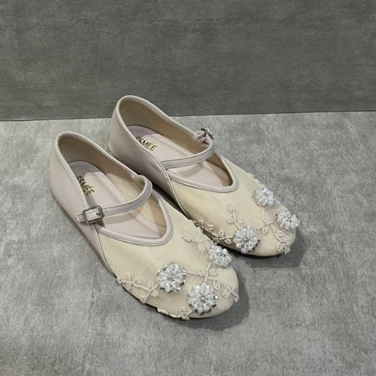 ESMÉE Official - NAOMI BEIGE ( MINOR DEFECT) | รองเท้าผู้หญิง | รองเท้าส้นแบน | สลิปออน