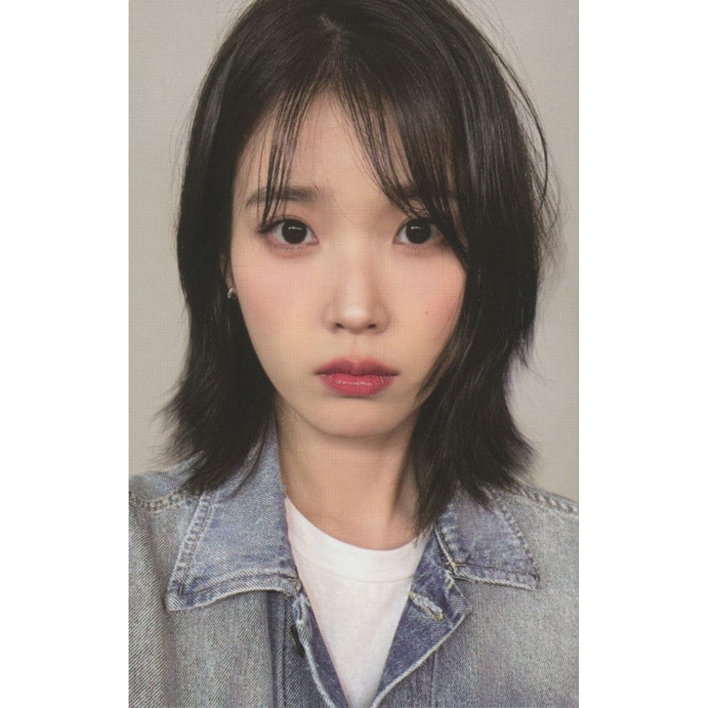 Photocard IU Uaena ชุดสมาชิก 7 ปีอย่างเป็นทางการ