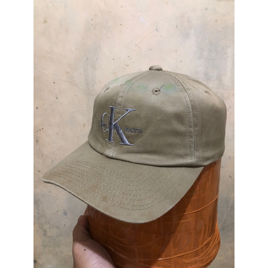 หมวกแก๊ป ck แท้มือสอง