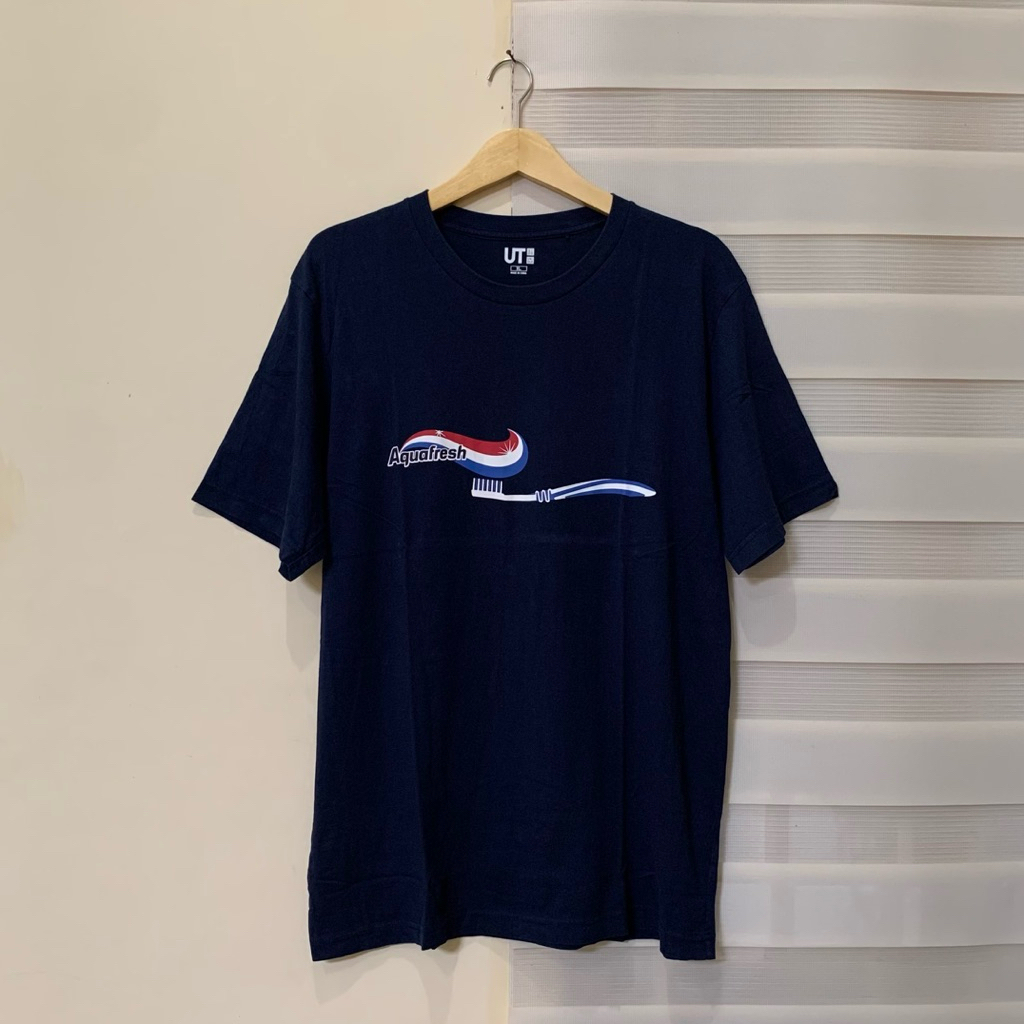 เสื้อยืด UNIQLO UT**