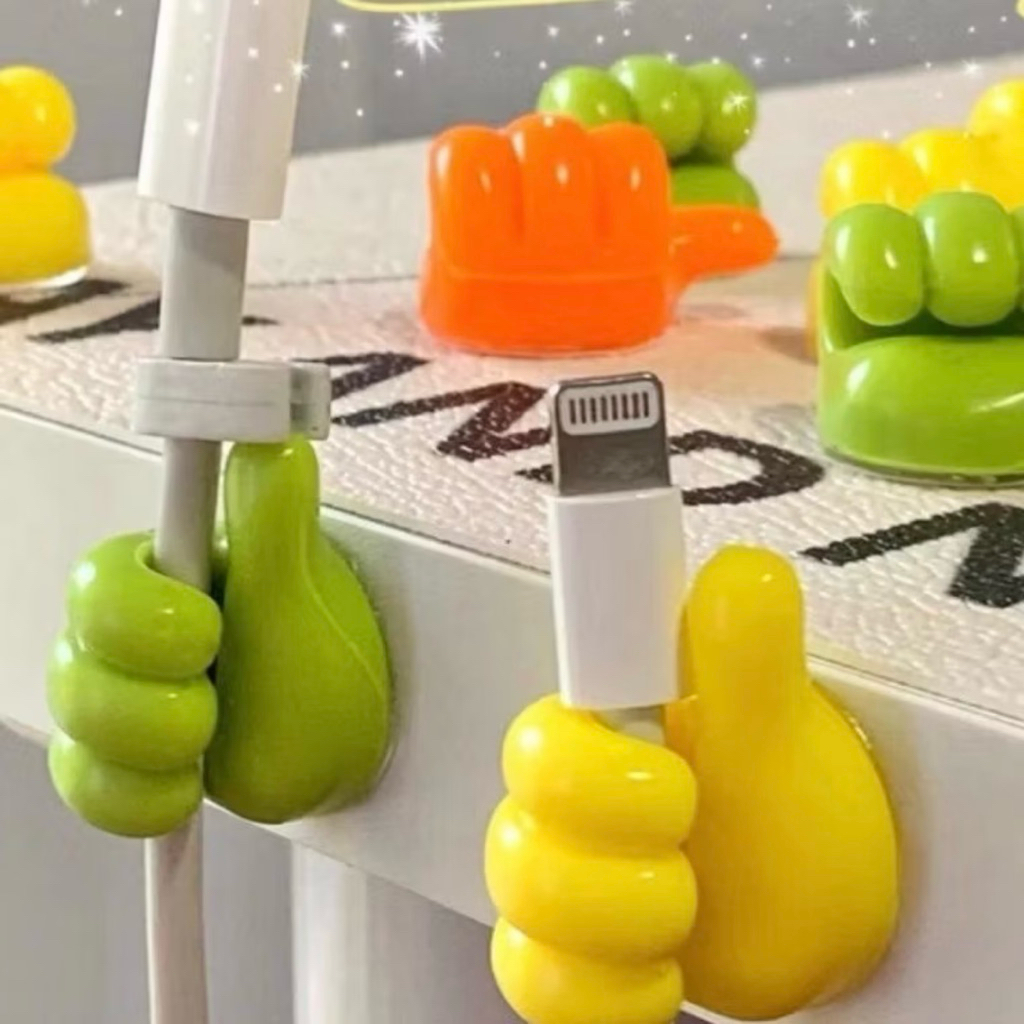 GUNDAN K363 CABLE HOLDER CHARACTER CABLE HOLDER JEMPOL CABLE HANGER