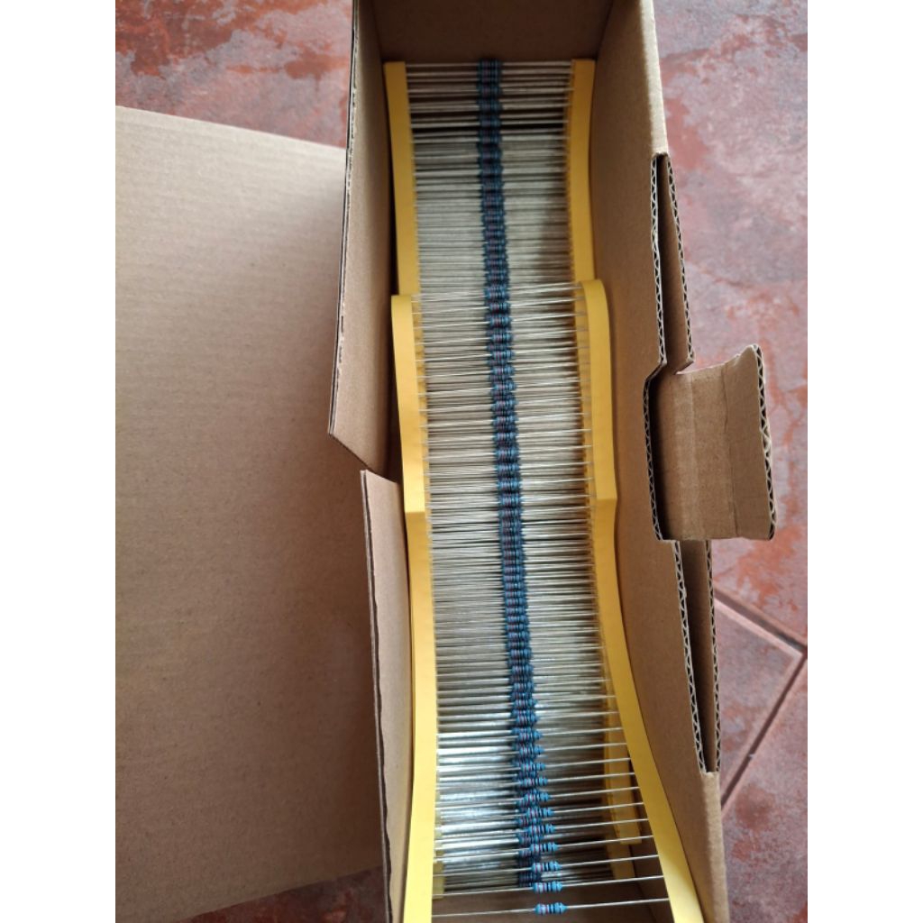 ตัวต้านทาน 100 ชิ้น 1/4 วัตต์ 22 โอห์มเช่า R 1/4w 22 R ขาทองแดง
