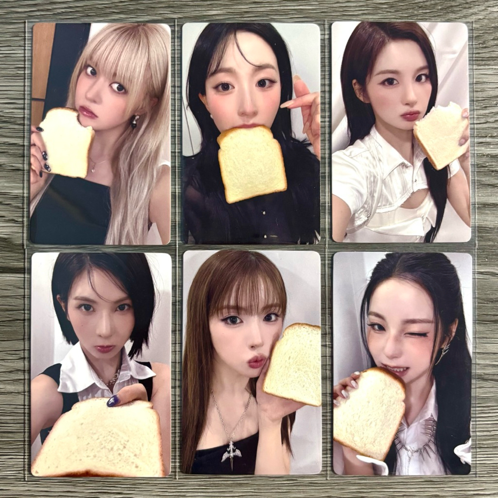 [READY] OFFICIAL NMIXX PHOTOCARD BREAD BLUE VALENTINE FANSIGN JUMP UP 1.0 LILY HAEWON SULLYOON BAE J