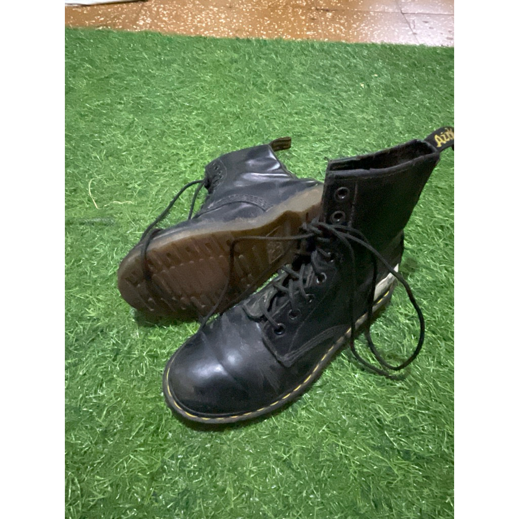 DR.MARTENS ดร.มาร์เทนส์ ดร. รองเท้าบูท Martens ไซส์ 37