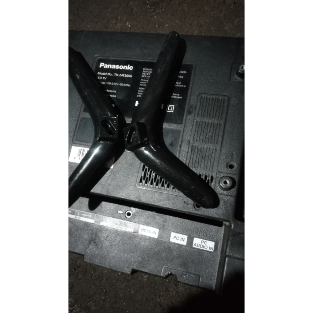 PANASONIC 24E305G TV STAND PANASONIC 24E305G TV STAND PANASONIC 24E305G TV STAND
