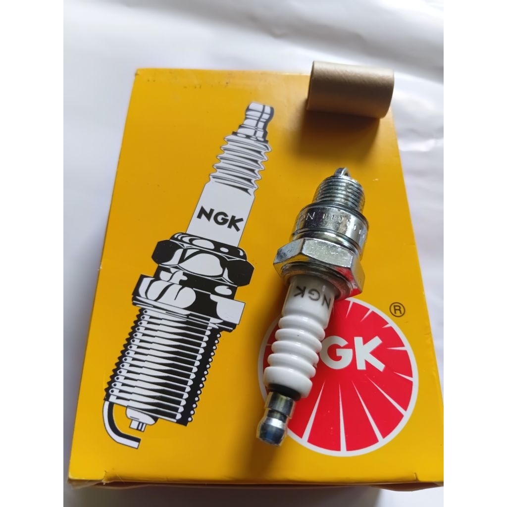 หัวเทียนNGK. BP7HS yamaha vega R.fiz R.sigma.RX KING.RXS.RXS