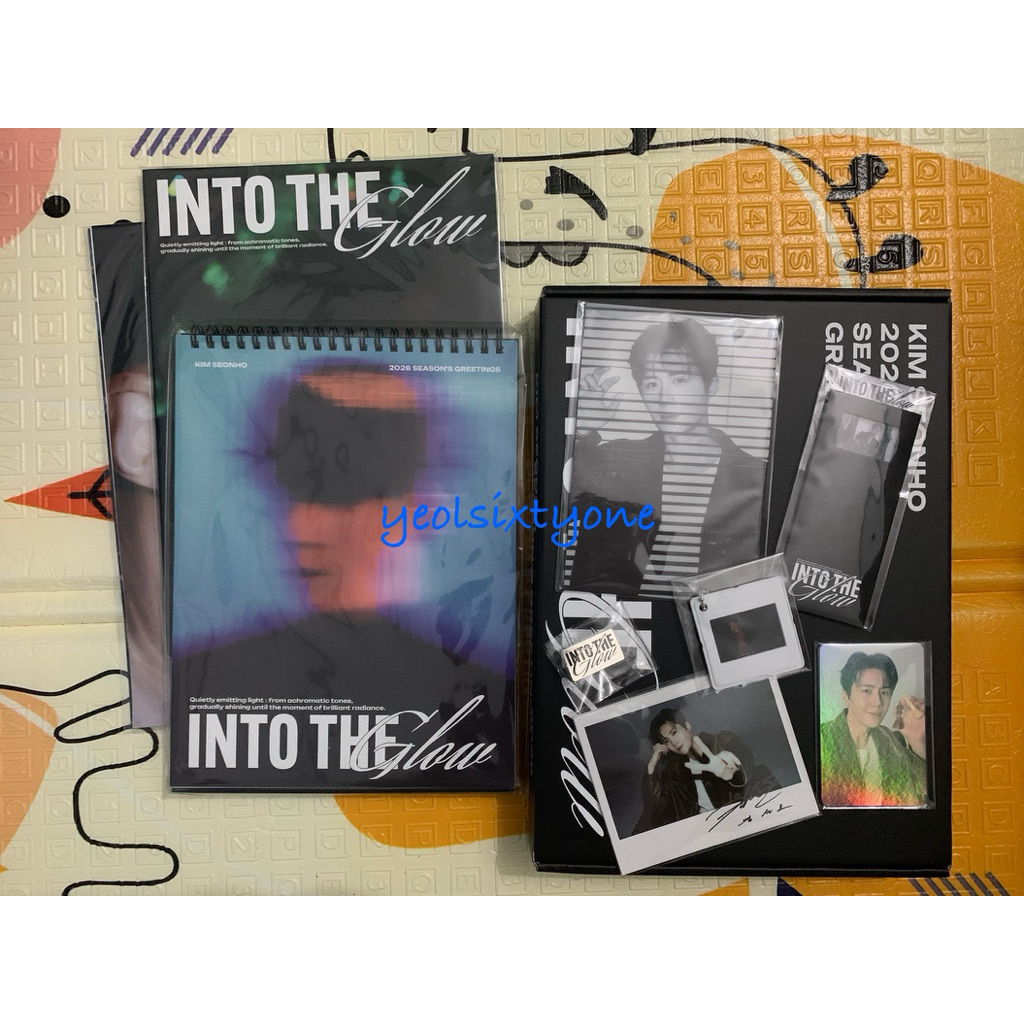 KIM SEONHOUGES 2026 SEASON GREETING