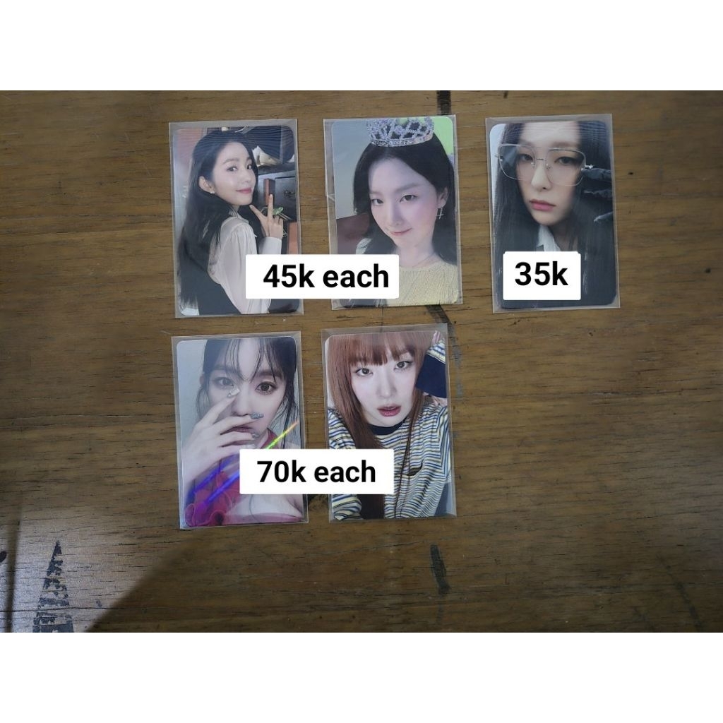 โฟโต้การ์ดพีซีไอรีนกํามะหยี่สีแดง RV Irene Seulgi