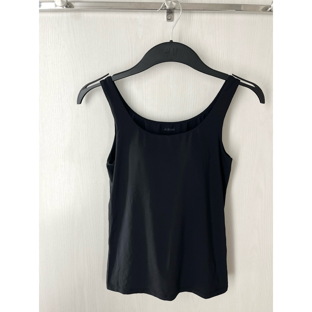เสื้อกล้าม Uniqlo Airism