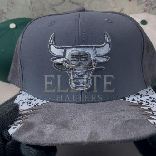 Bulls Grey Mitchell & Ness NBA BaseBall Cap