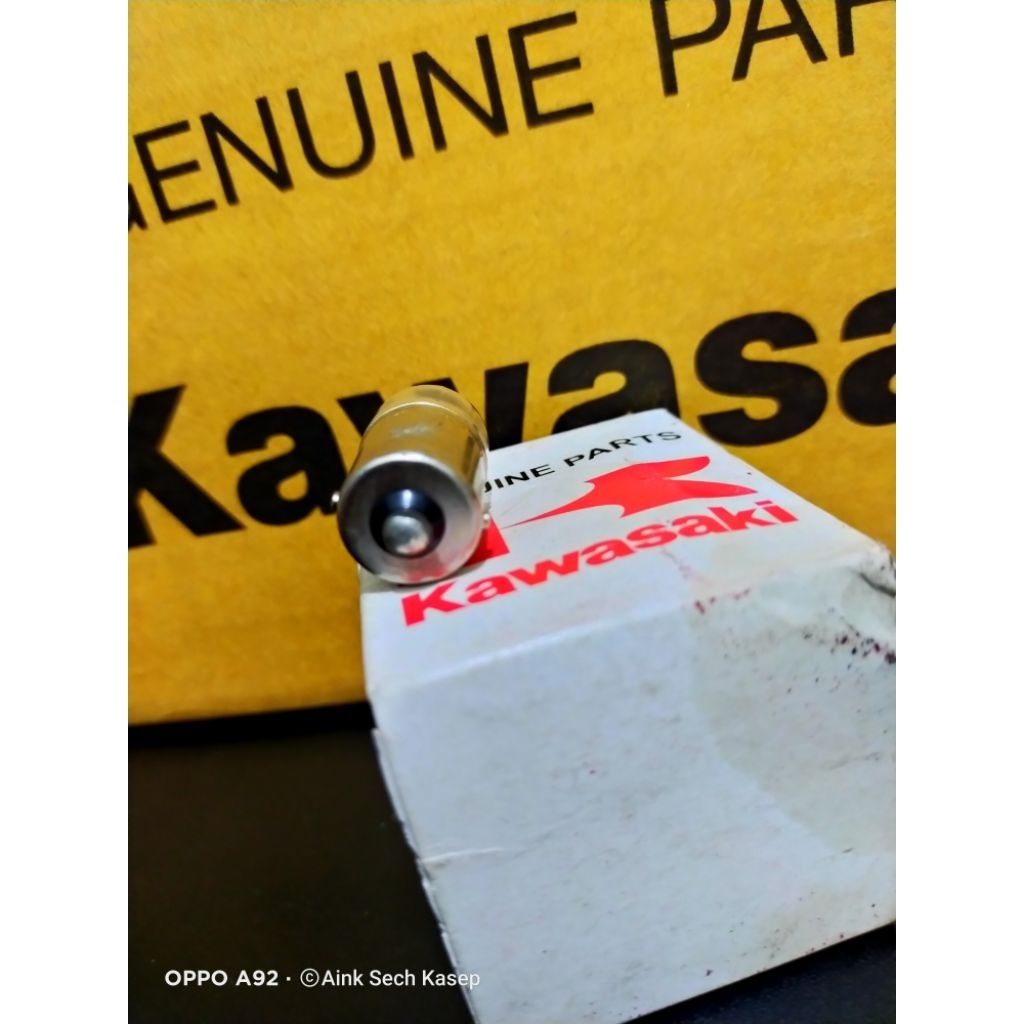 W175 klx150 dtracker 150 หลอดไฟเลี้ยว