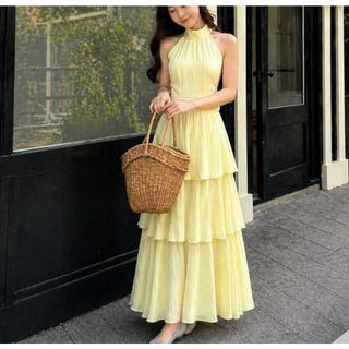 Halter dress G038 + Furing/Premium Crinkle/Fitted tube top dress