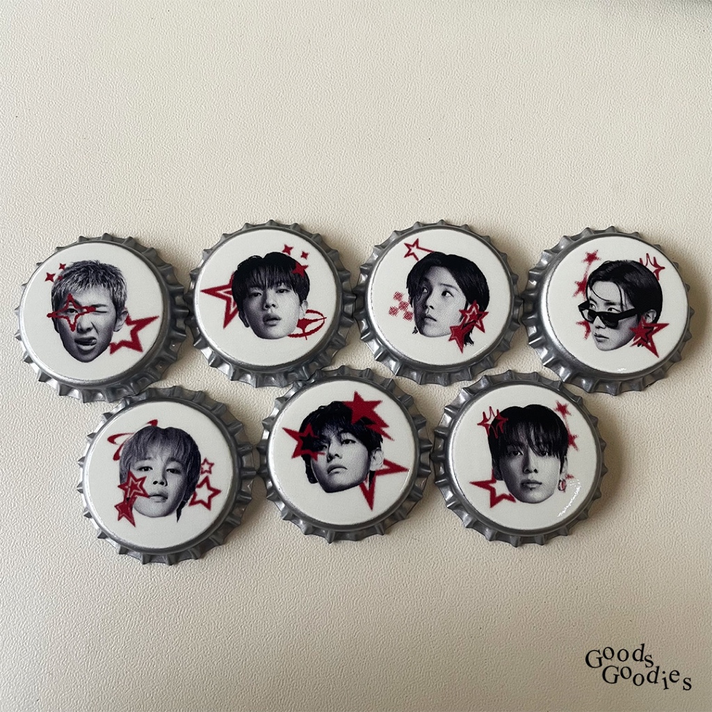Goodsgoodies ขาฝาขวด BTS Bangtan Sonyeondan Arirang อัลบั้ม / ขาฝาขวด RM Jin Suga J-Hope Jimin V Jungkook / หมุดฝาขวด KPOP BTS ARIRANG Fanmade / หมุดกระเป๋าน่ารัก