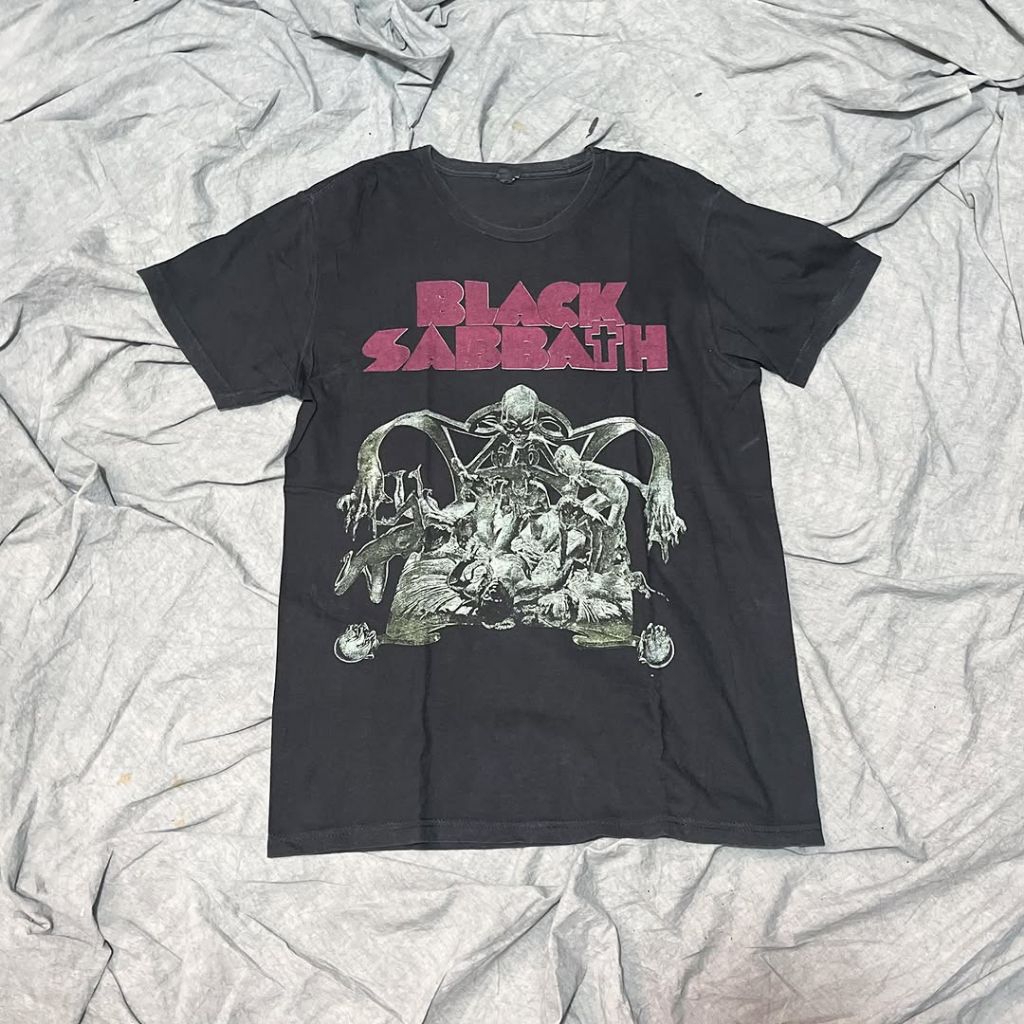 BLACK SABBATH BLOODY SABBATH TEE