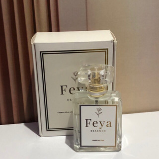 Parfum Feya essence Paris hilton
