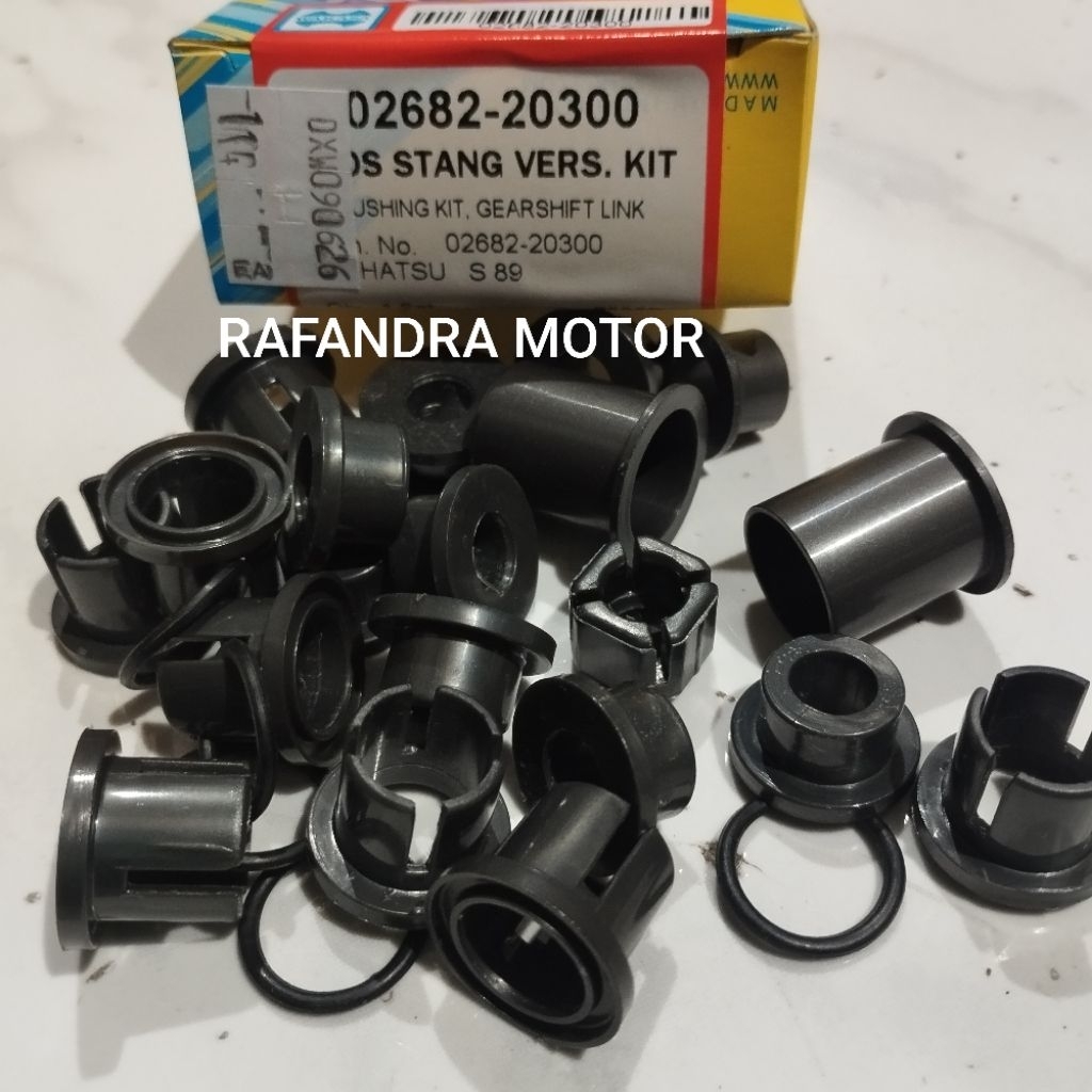 BUSHING/GEAR STICK BOSS/VROSNELENG BOSS DAIHATSU ZEBRA 1.3/S89 (คุณภาพดีที่สุด)