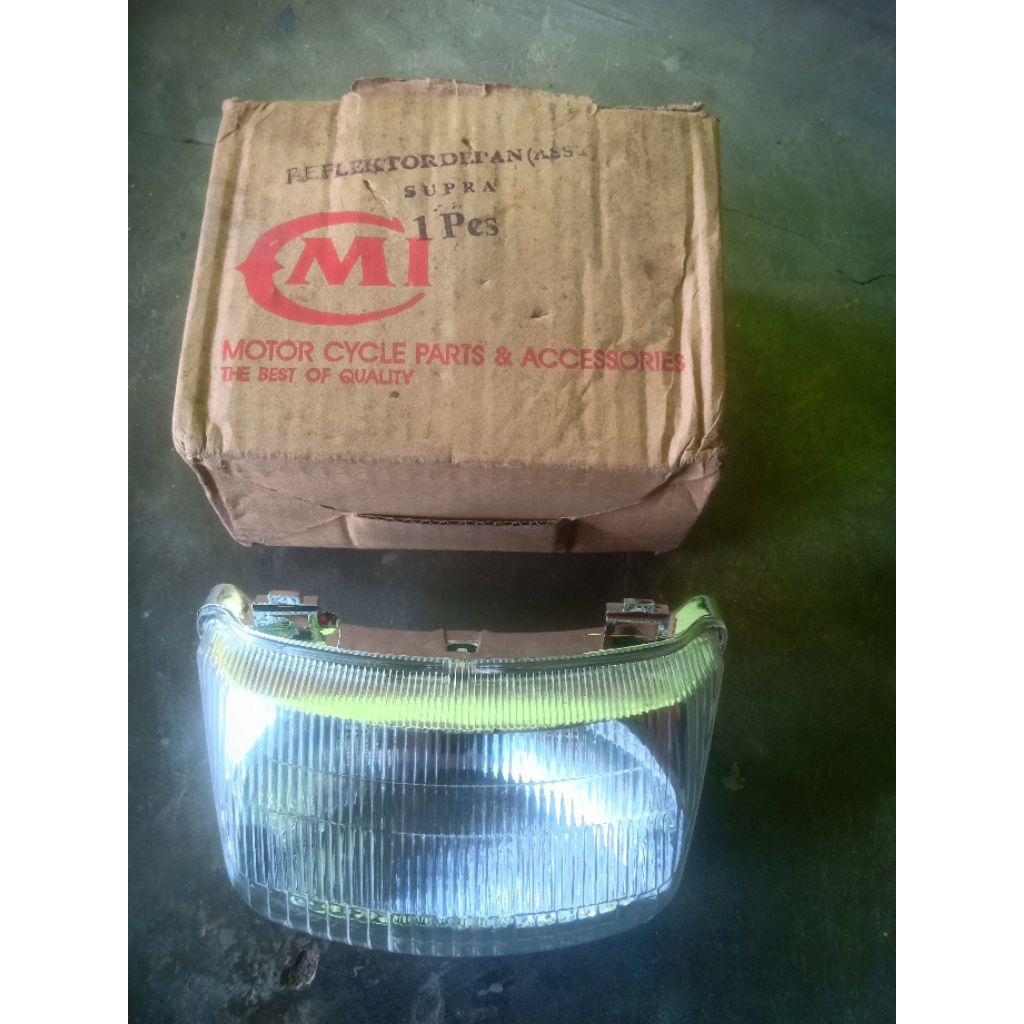 HONDA ASTREA SUPRA X 100 V XX HEADLIGHT RESERCTOR ASSY