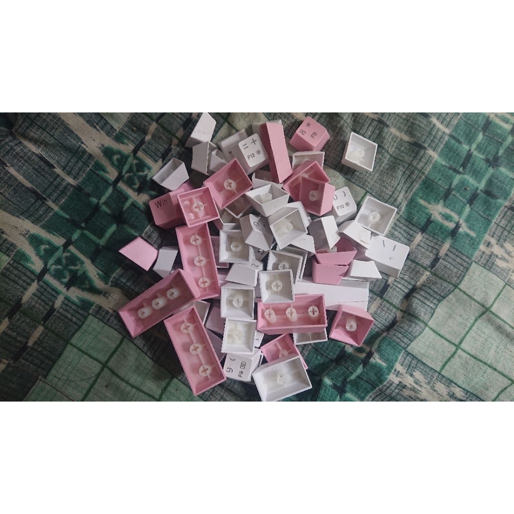 REDRAGON Keycaps ถอดออกจาก reddragon k617 fizz rainbow double pbt