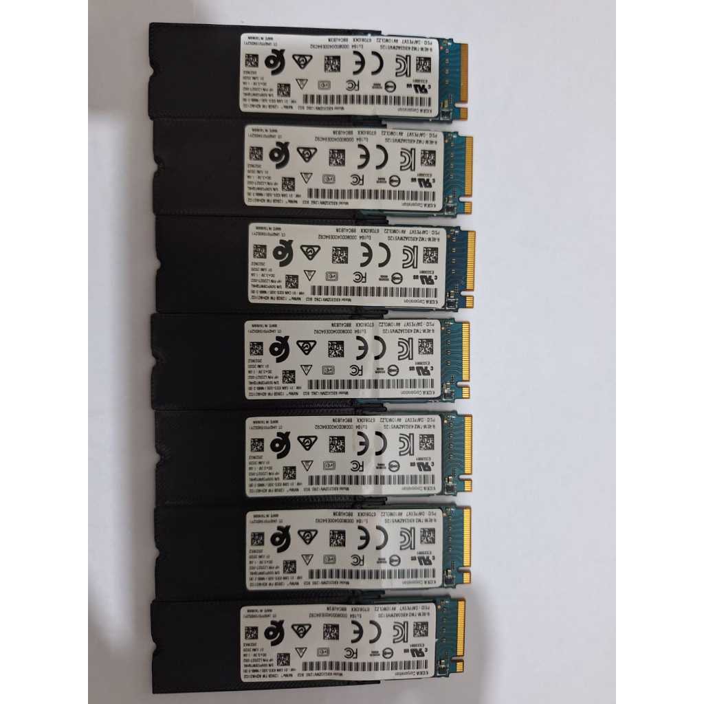 SSD NvME 128 GB Samsung, SK Hynix Koaxia