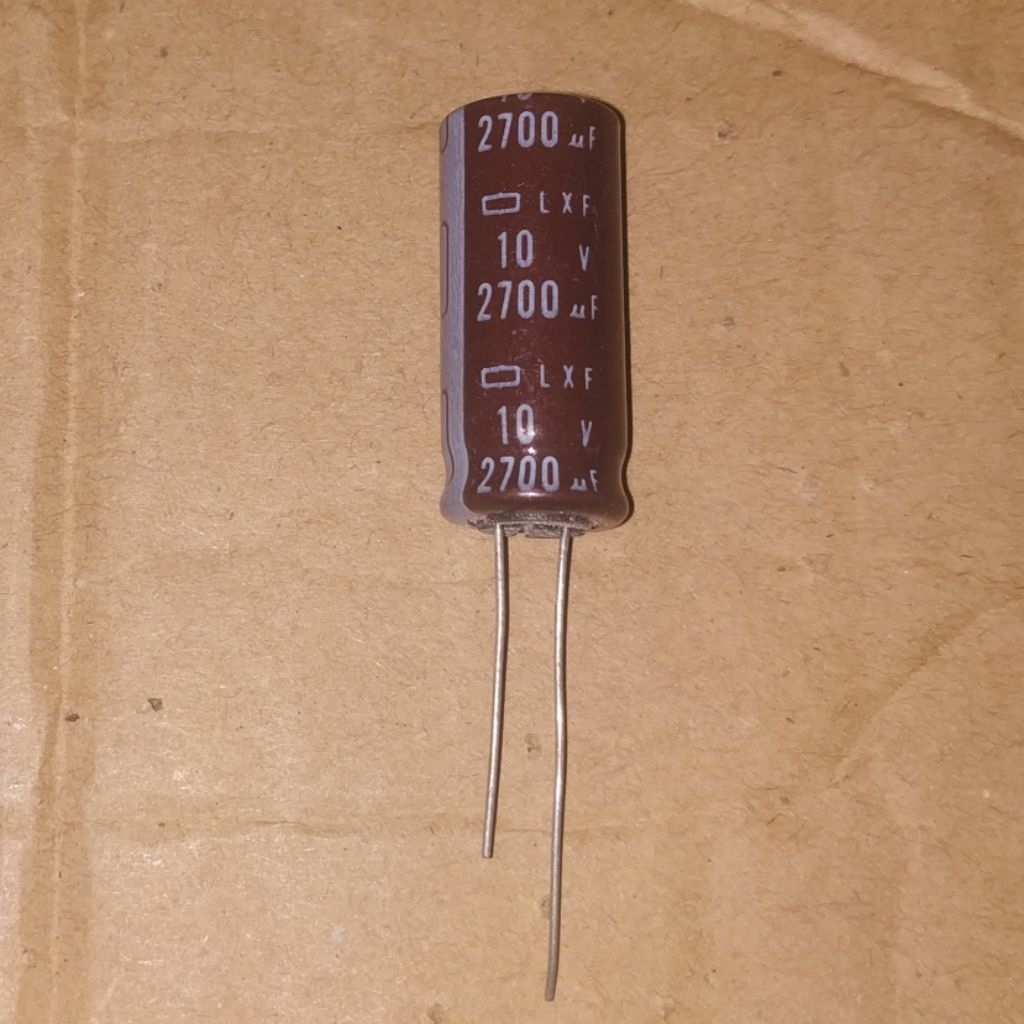 C Elco Elko 2700uF 10V 2700 uF 10 V