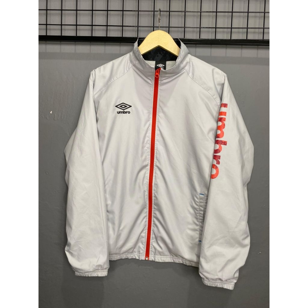 UMBRO VINTAGE WINDBREAKER JACKET