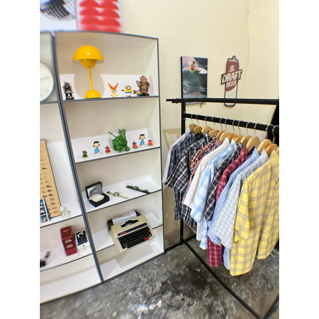 BOXY SHIRT // เสื้อ Y2K
