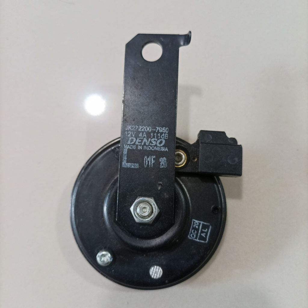 DENSO 12V 4A 111DB TOYOTA COROLLA ORIGINAL HORN