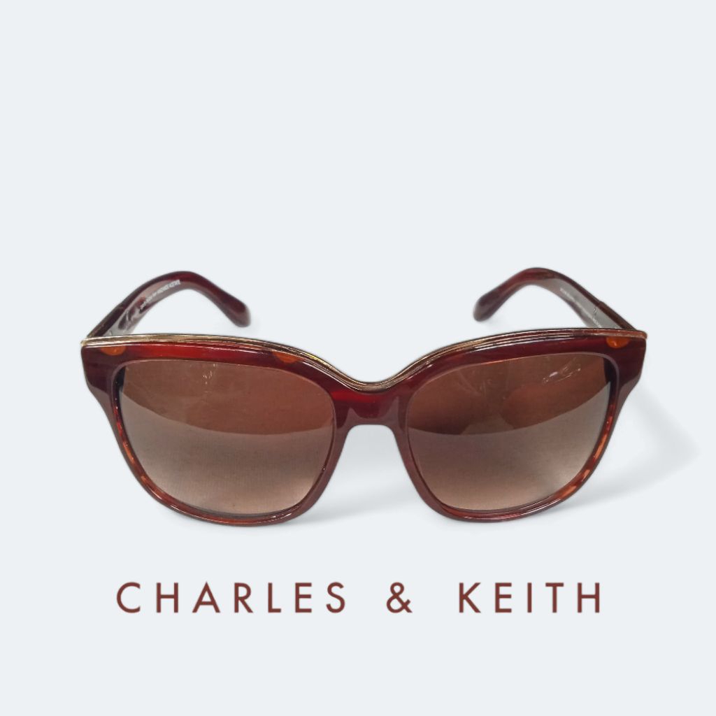 Original มือสองแบรนด์ Charles and Keith butterfly แฟชั่นแว่นตามารูน