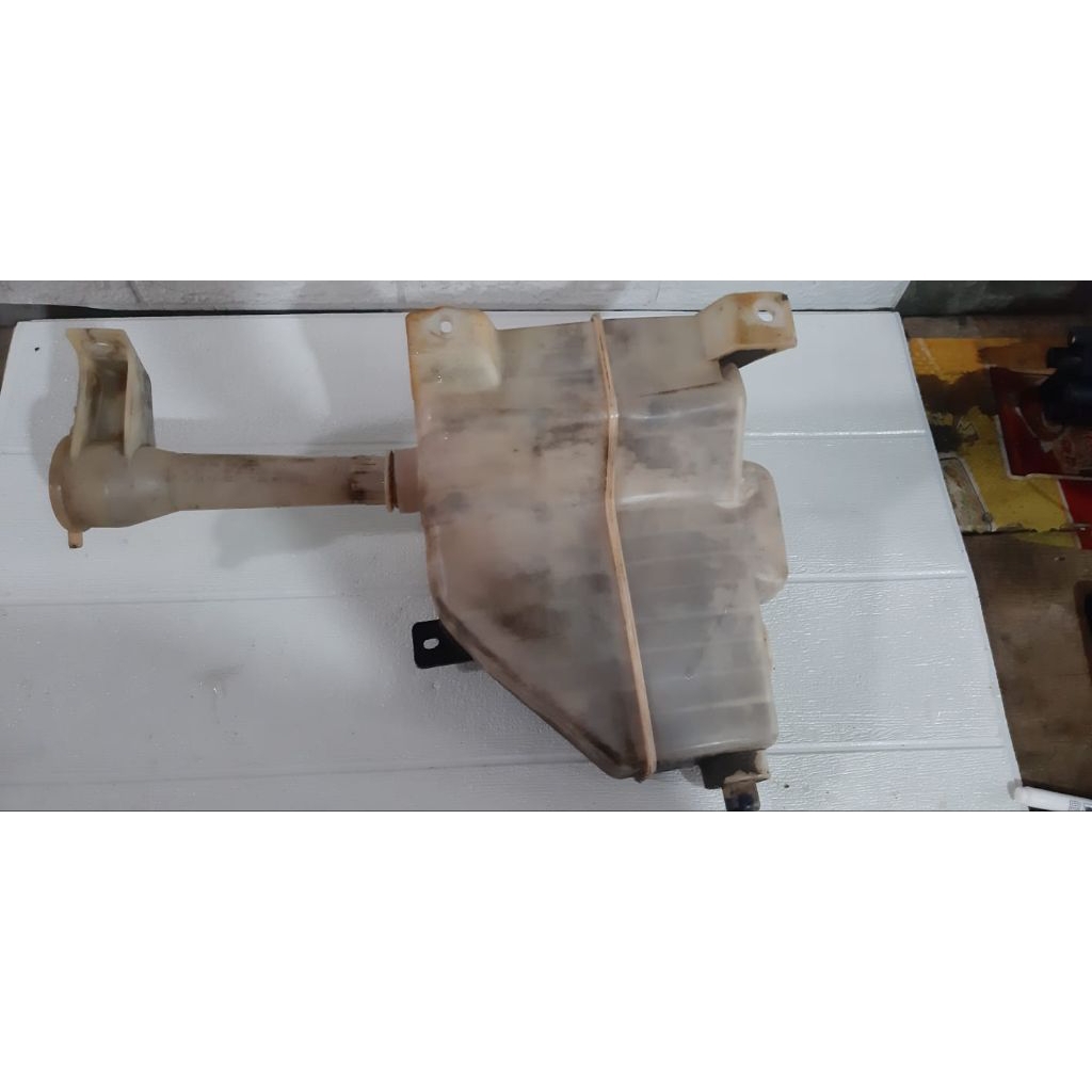 Mazda 626 Cronos 2.0cc Wipper Tube