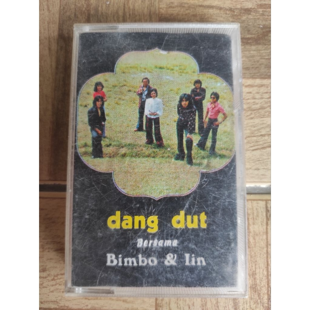 เทปคาสเซ็ท Dangdut พร้อม BIMBO & IIN