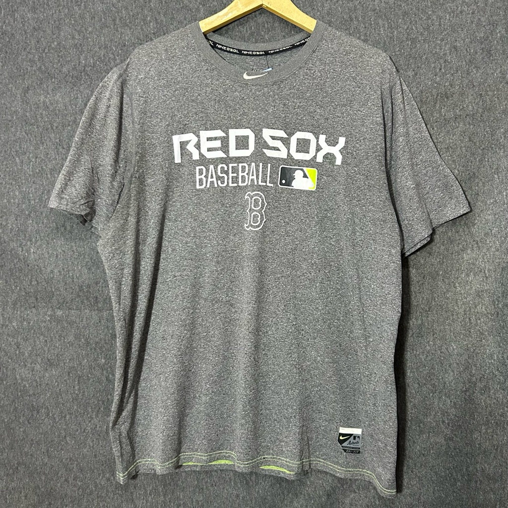 เสื้อยืดเบสบอล Redsox Second Preloved Branded Streetwear