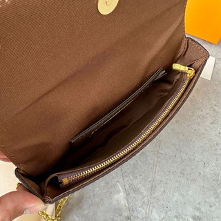 Tas wanita 0767 (FreeBox+Bubblewrap)