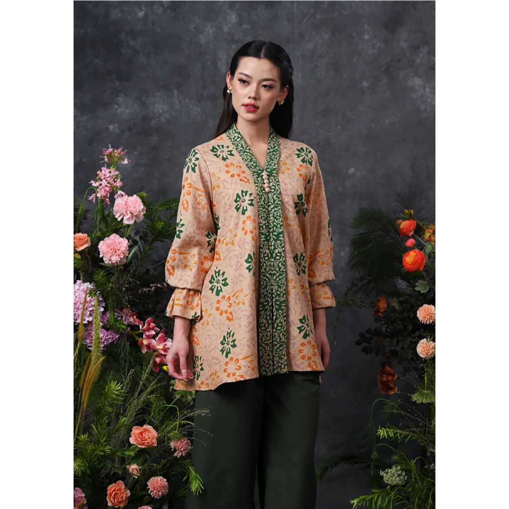 [เปิดตัวพิเศษ] NONA RARA - Alesha Dobi T5641 ชุดทํางานเสื้อเบลาส์บาติกสตรีทันสมัย
